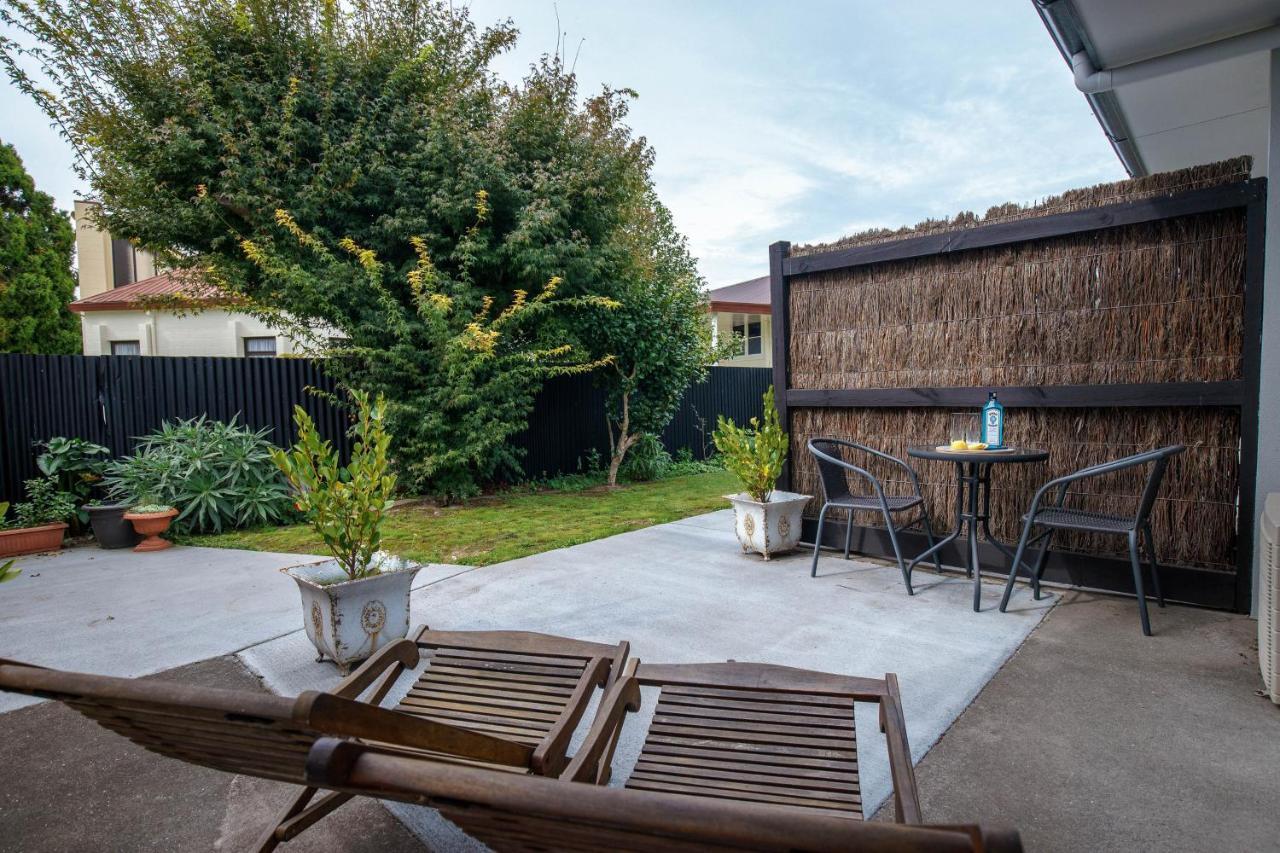 Clive Studios-Formally Clive Motel Exteriör bild